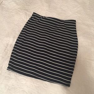 Missguided Striped Skirt🌟